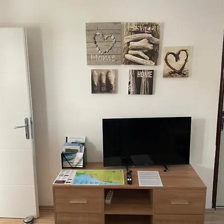 Casa *